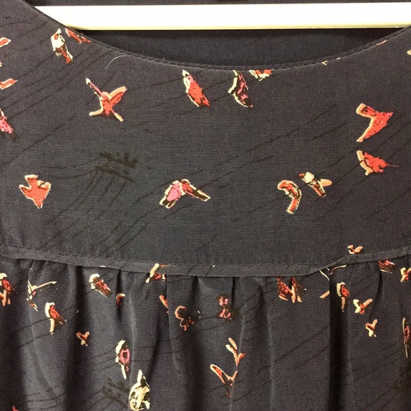 Madewell Silk Dress Size 6 Navy with Abstract Red birds Elastic waist Lined - Picture 3 of 14